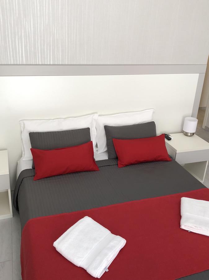 Chiaia Guest House Napoli Bagian luar foto