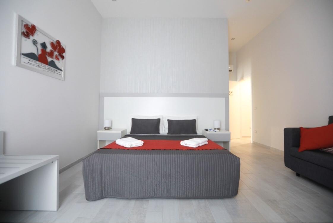 Chiaia Guest House Napoli Bagian luar foto