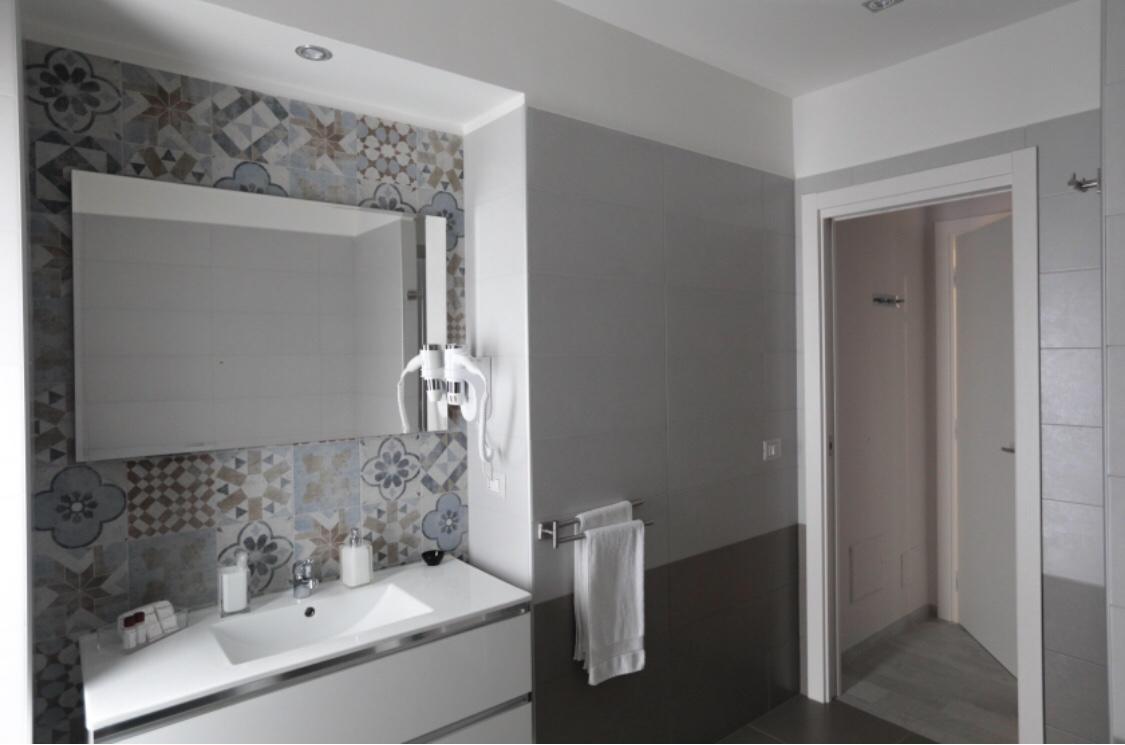 Chiaia Guest House Napoli Bagian luar foto